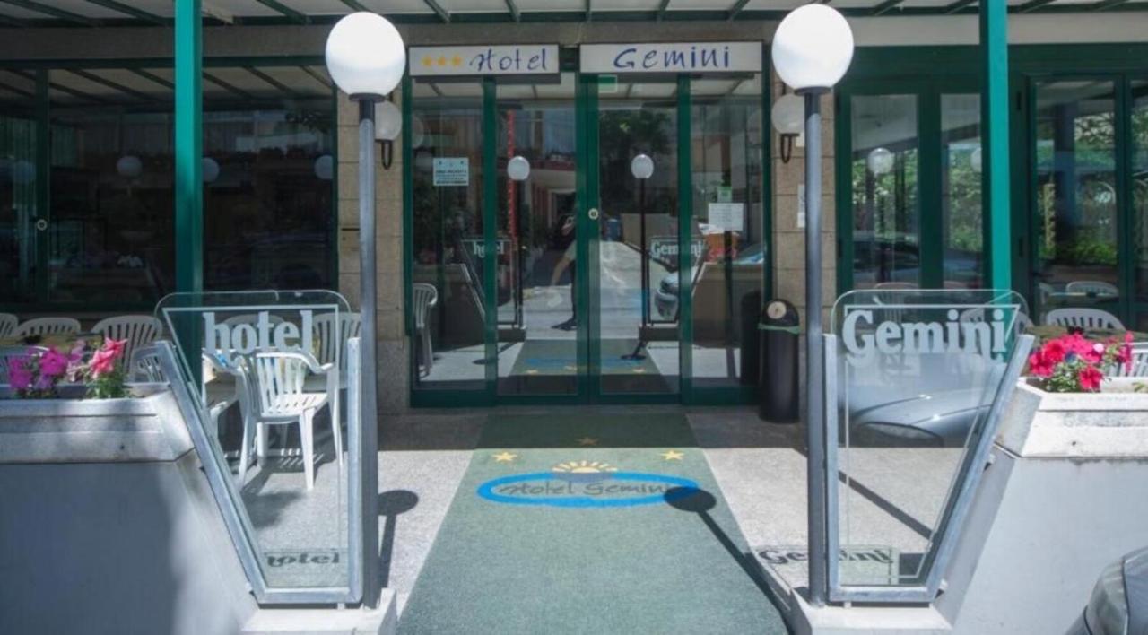 双子酒店 里米尼 外观 照片