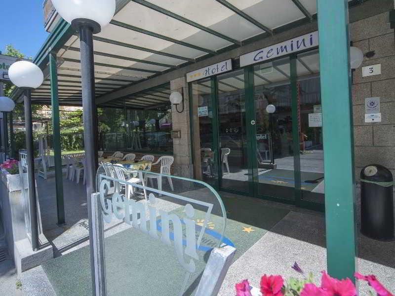 双子酒店 里米尼 外观 照片